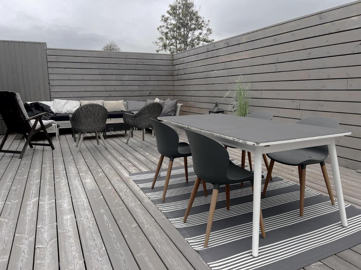 Beautiful 3 Bedroom Modern House With Patio