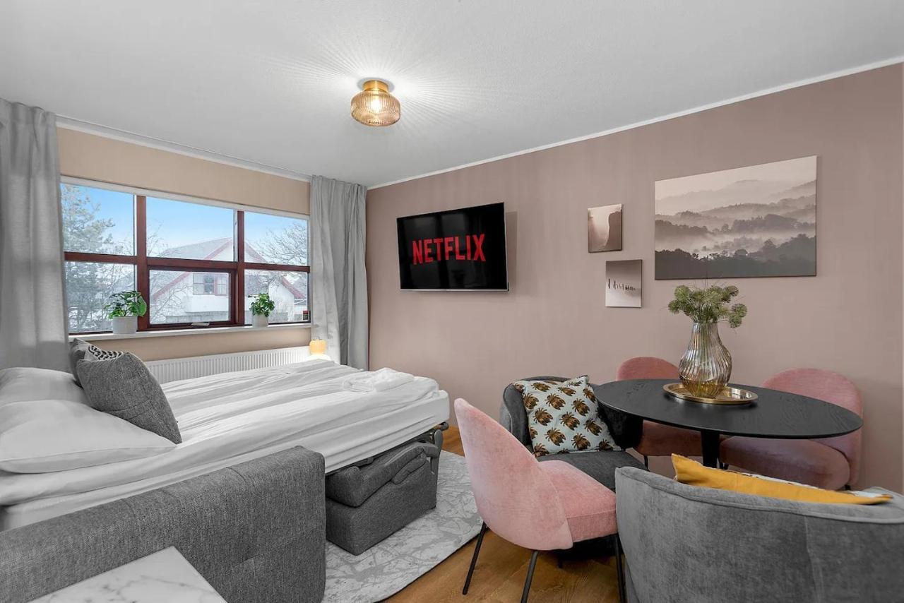 Venture Vacation-restful Retreat In The Suburbs Apartment Reykjavik