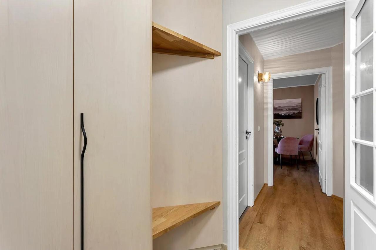 Apartment Venture Vacation-restful Retreat In The Suburbs *