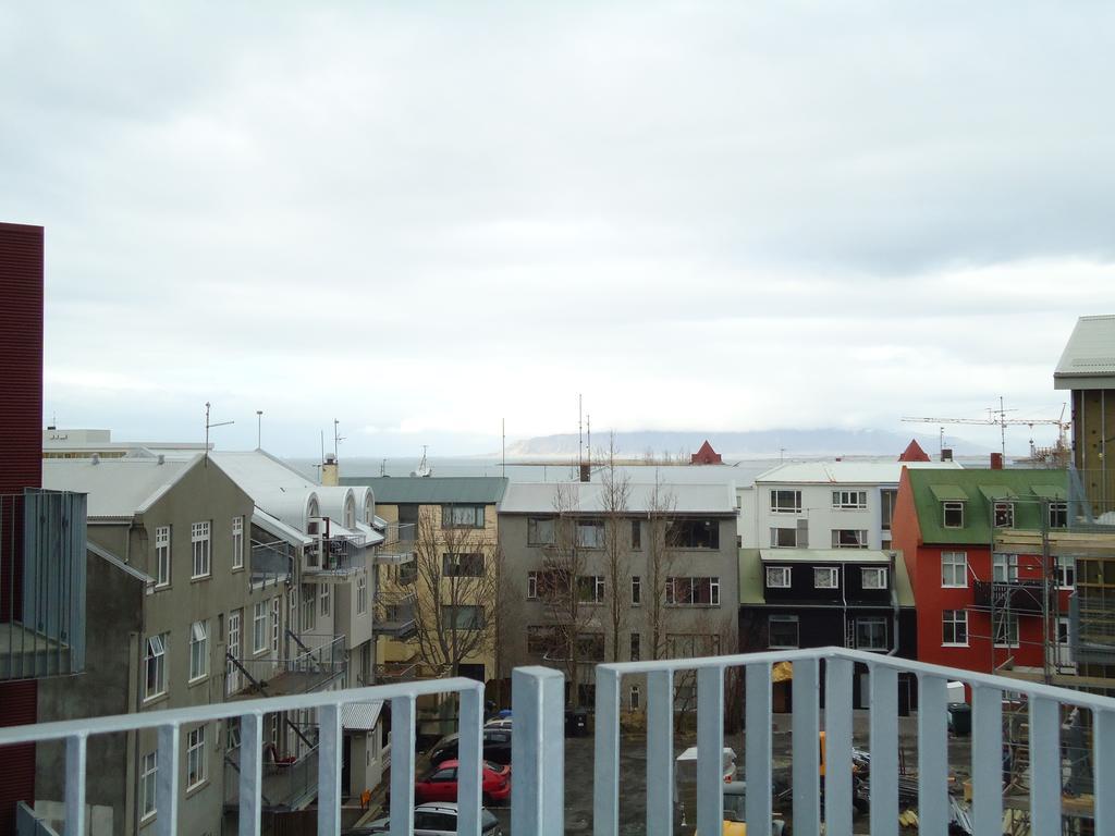 City Town Apartment