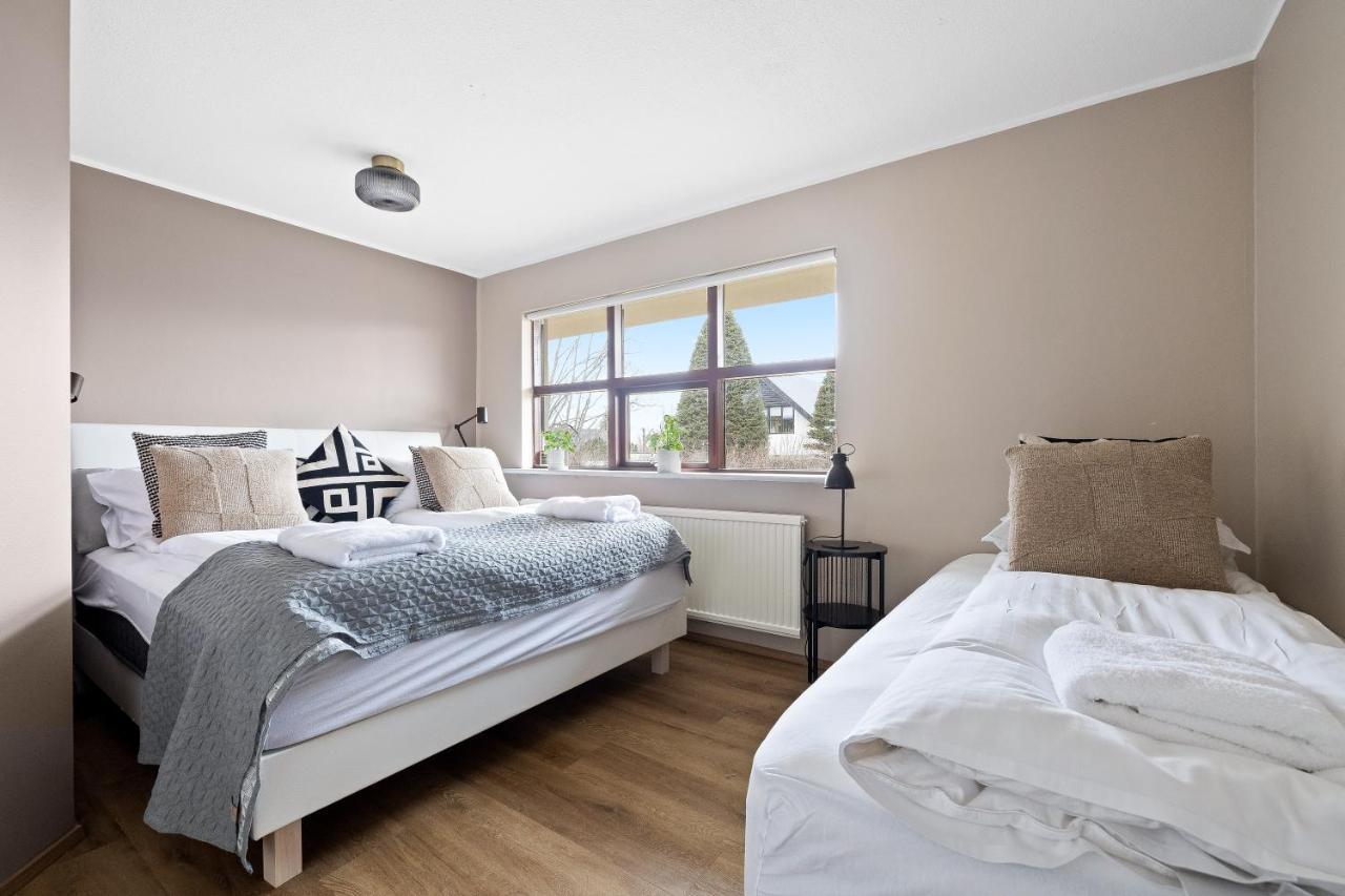 Venture Vacation-restful Retreat In The Suburbs * Reykjavik