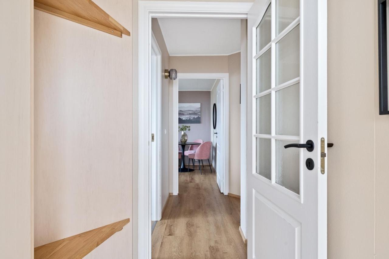 Venture Vacation-restful Retreat In The Suburbs Apartment