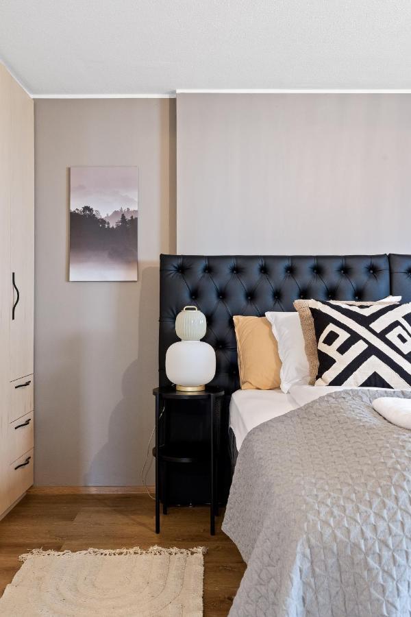 Apartment Venture Vacation-restful Retreat In The Suburbs Reykjavik