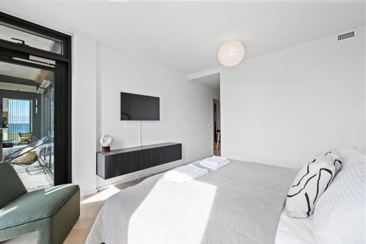 Specious 3br & 2ba With Ocean View - Free Parking Apartamento Reiquiavique