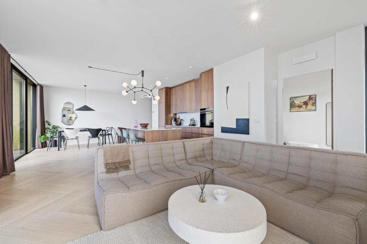 Specious 3br & 2ba With Ocean View - Free Parking Apartamento *