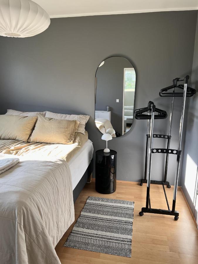 S8 - Cozy 2 Bedroom In * Reykjavik