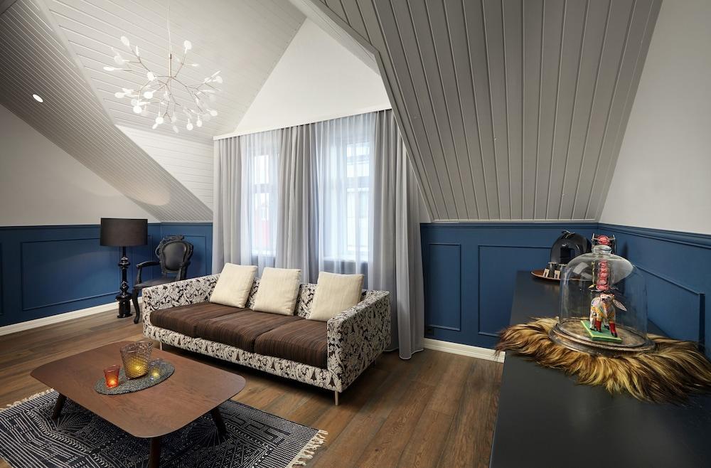 Alda Hotel 4*
