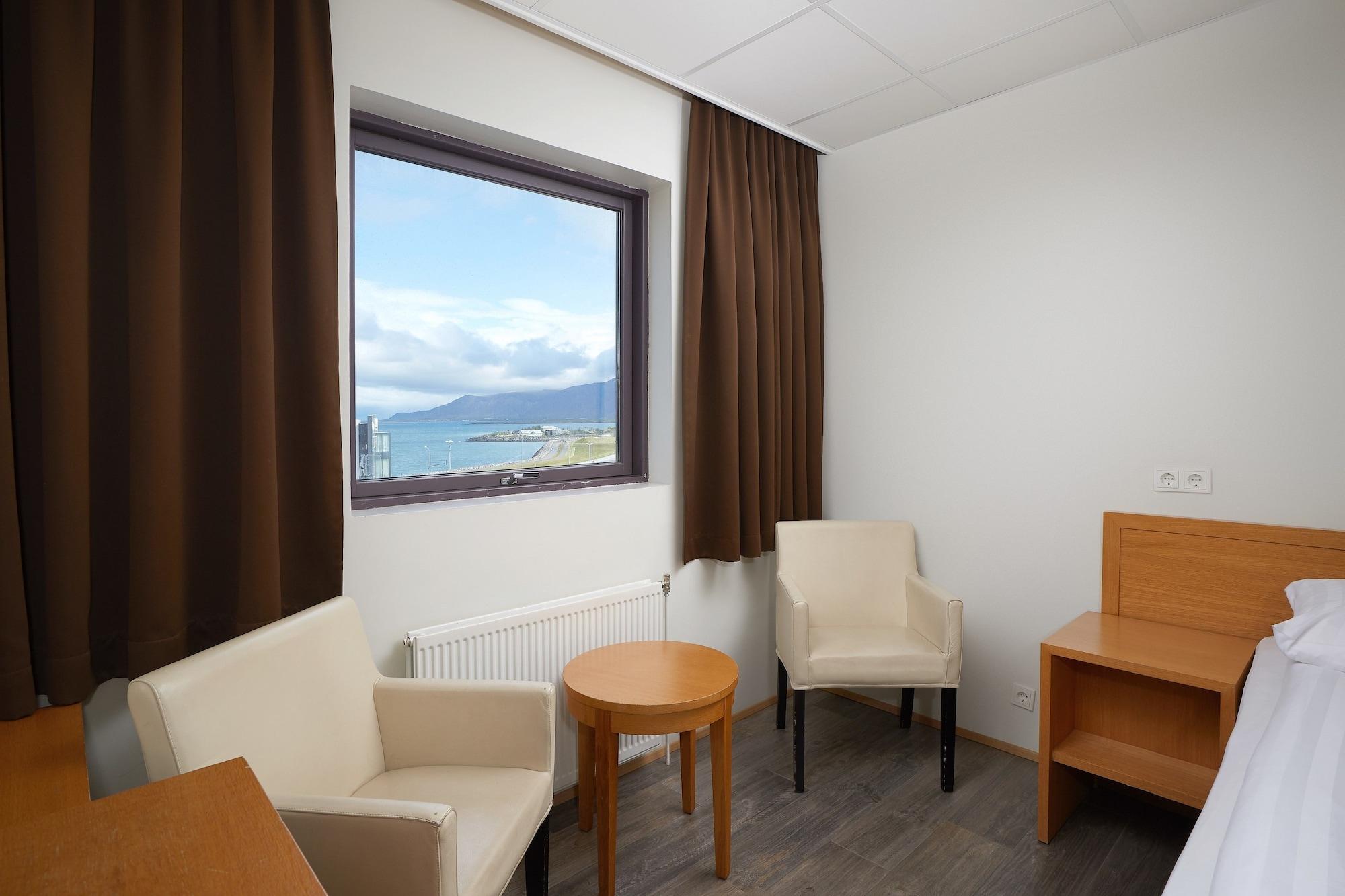 Hotel Cabin 2*