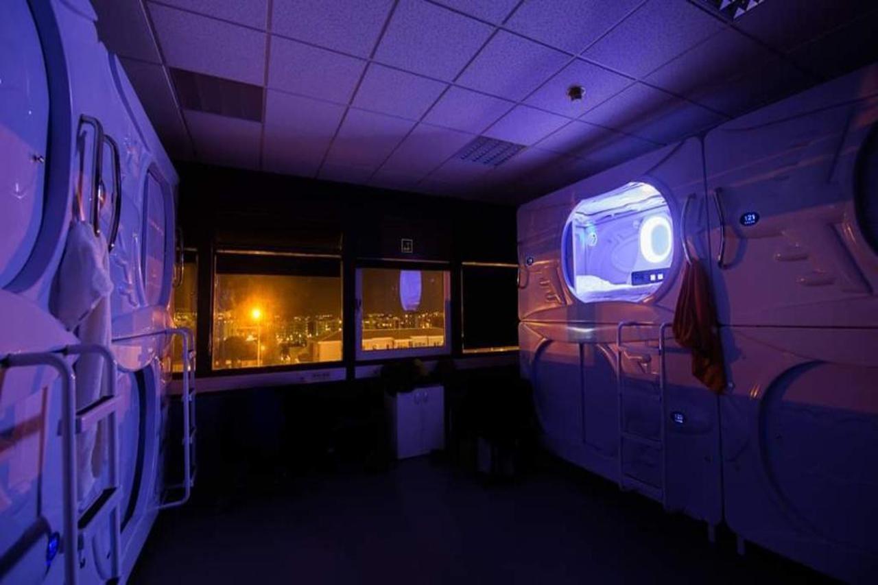 Albergue Galaxy Pod