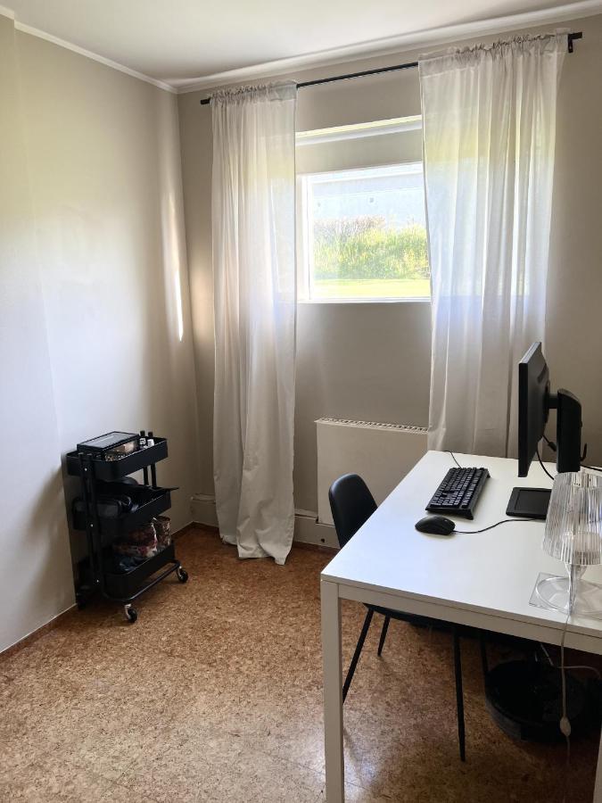 S8 - Cozy 2 Bedroom In *