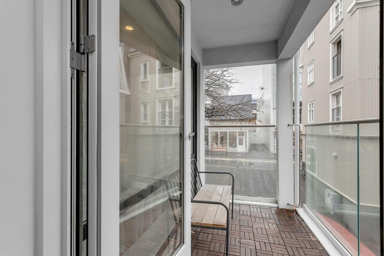 Modern Studio - Amazing Location *