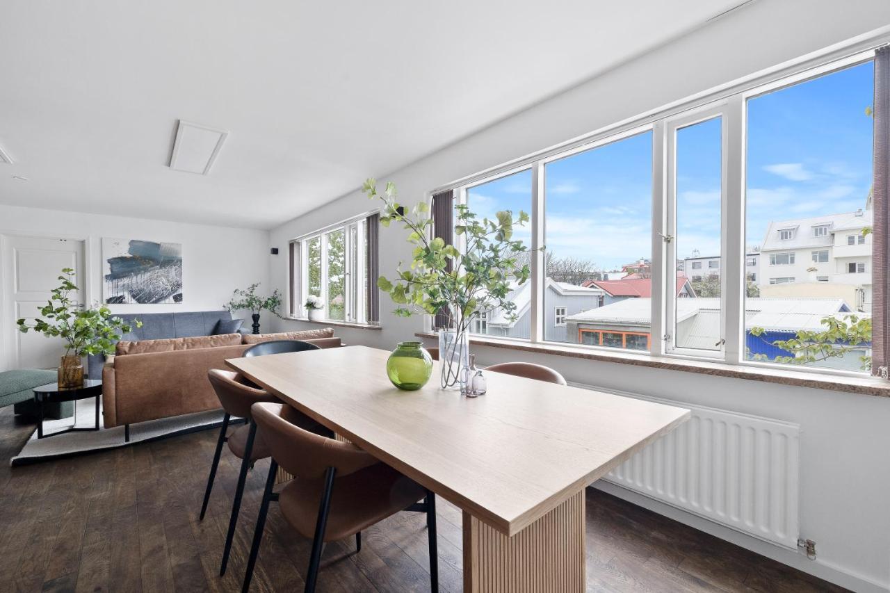 Apartment Down Town Rvk Shopping Street Living