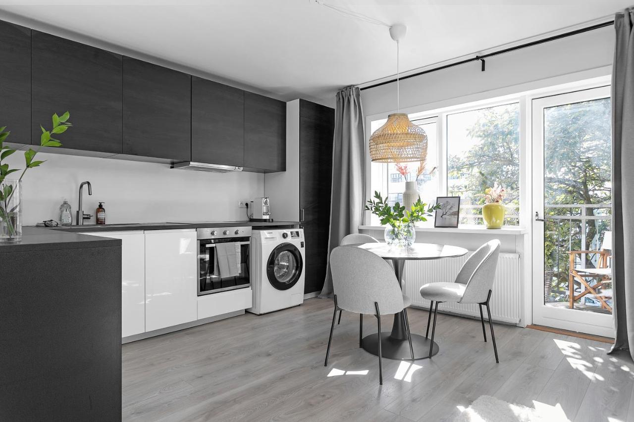 Apartment Cozy And Reykjavík