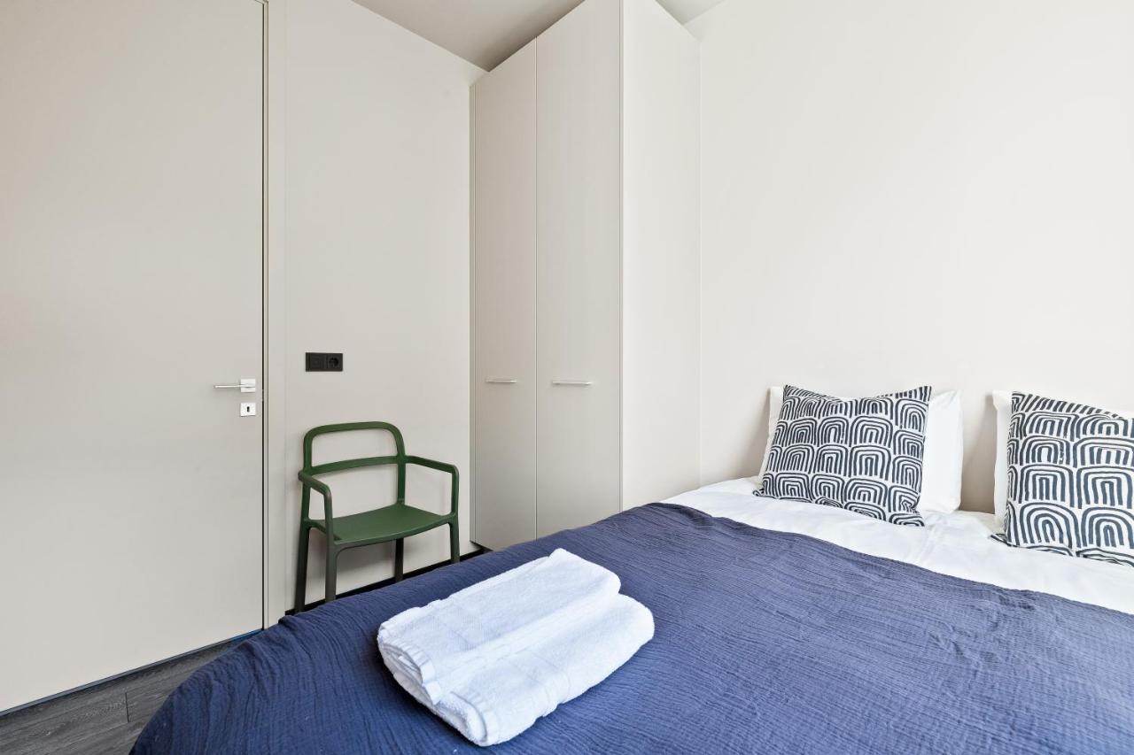 Cozy Lux 2Br & 2Ba City Center With Free Parking Apartment