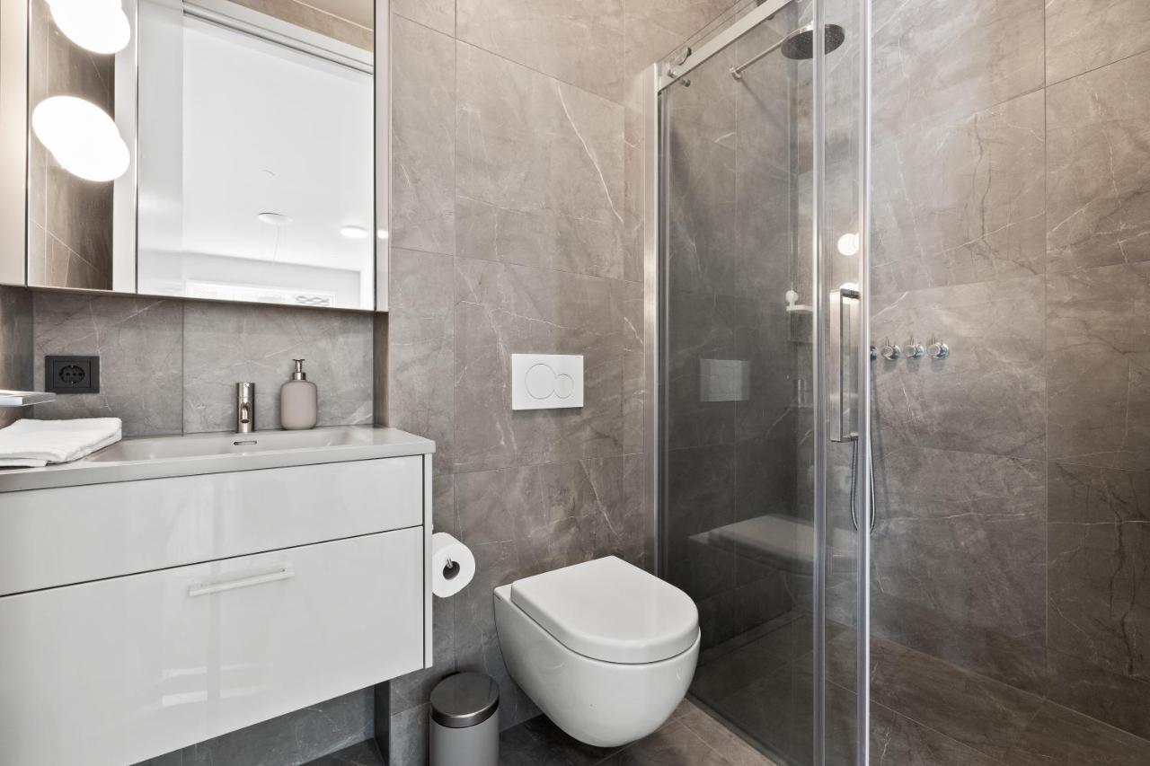 Cozy Lux 2Br & 2Ba City Center With Free Parking Apartment Reykjavik