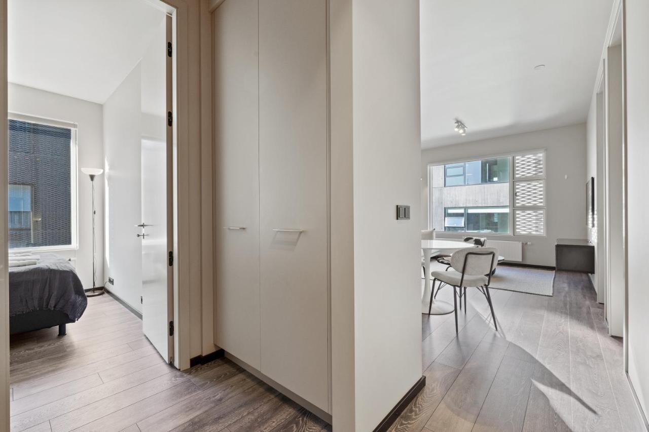 Apartment Cozy Lux 2Br & 2Ba City Center With Free Parking