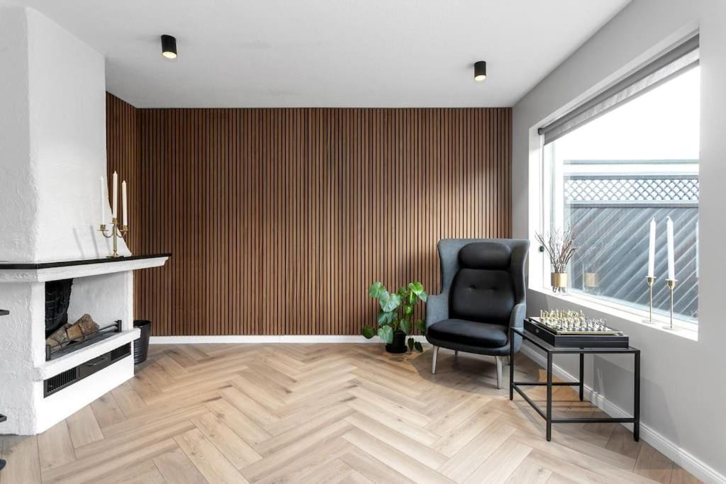 A Modern And Stylish Furnished House In Pousada *