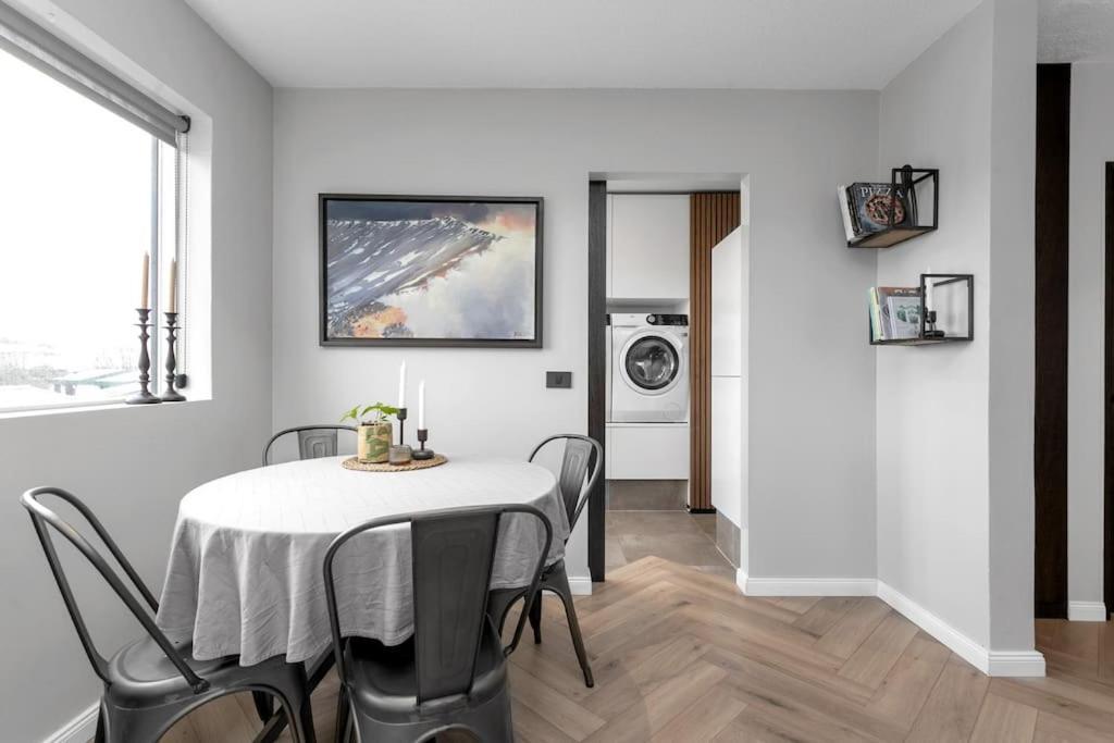 Pousada A Modern And Stylish Furnished House In