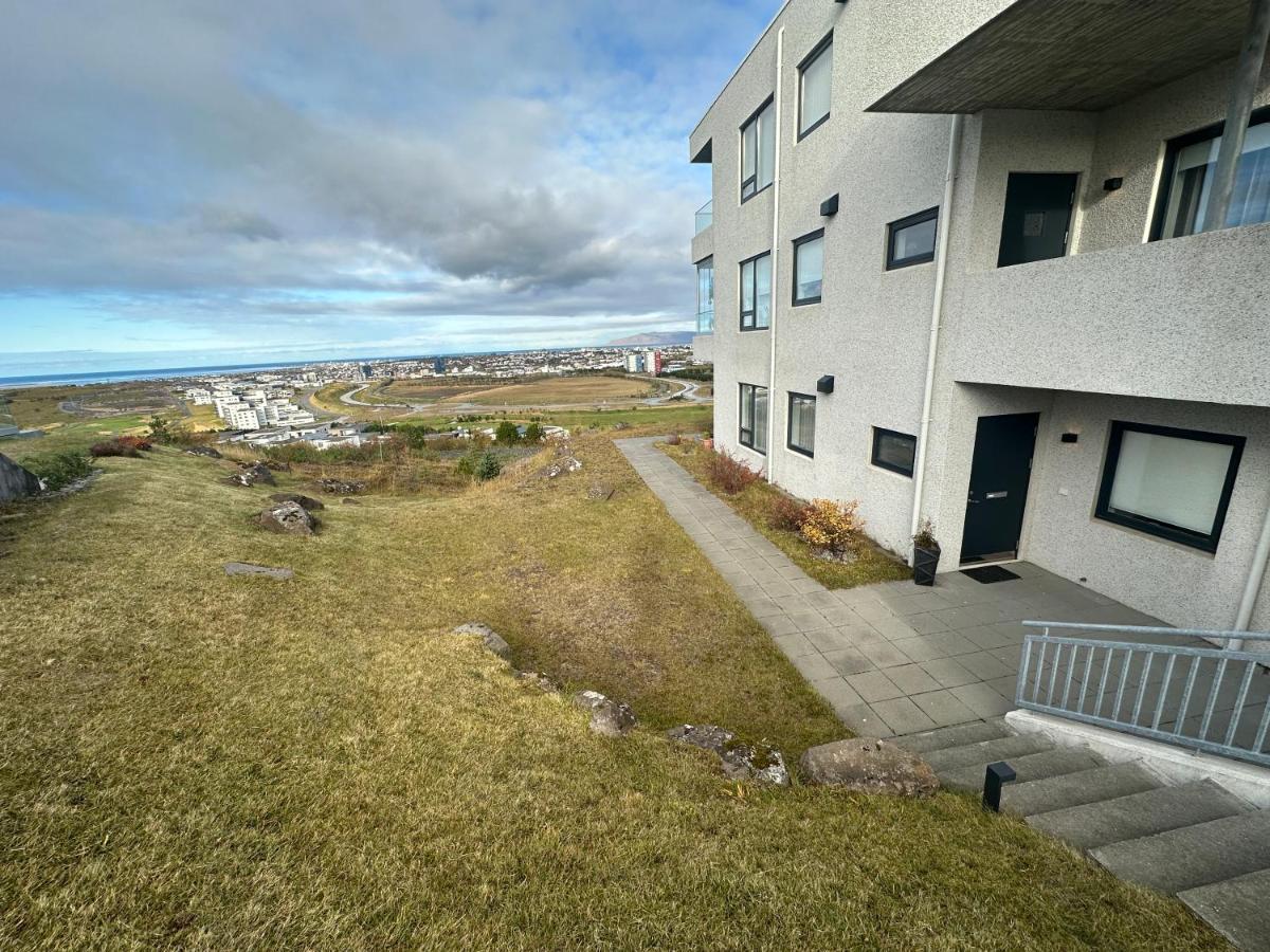In Austurkor- Birta Reykjavik