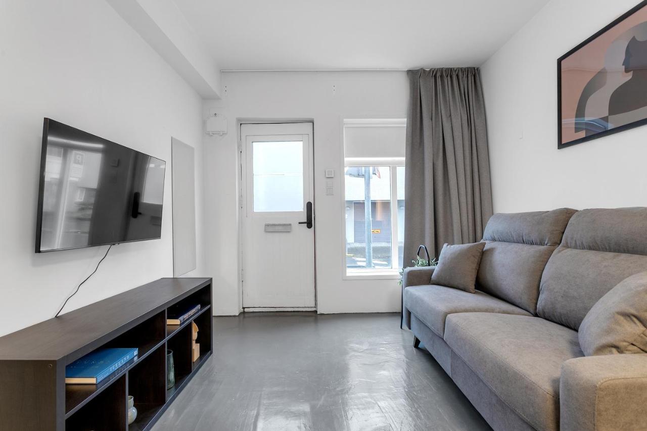 The Sunny House Apartment *