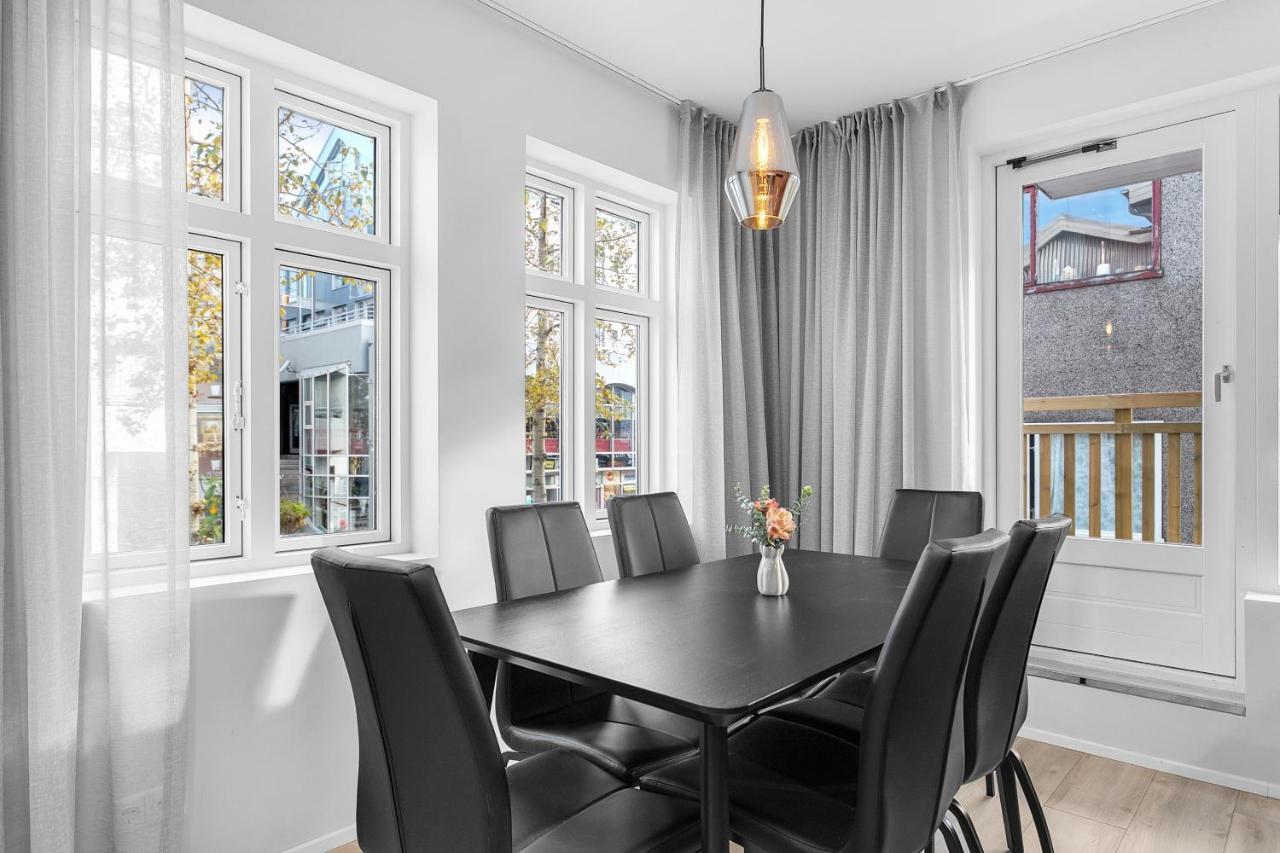 Apartment Capital Luxury