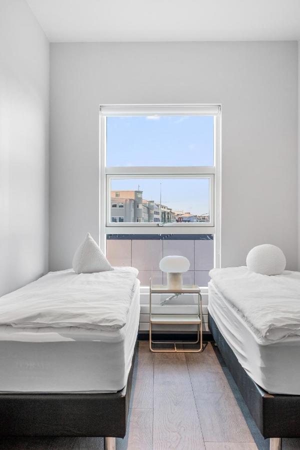Harbour Lux 3br & 2ba In The Heart Of The With Free Parking Appartement Reykjavík
