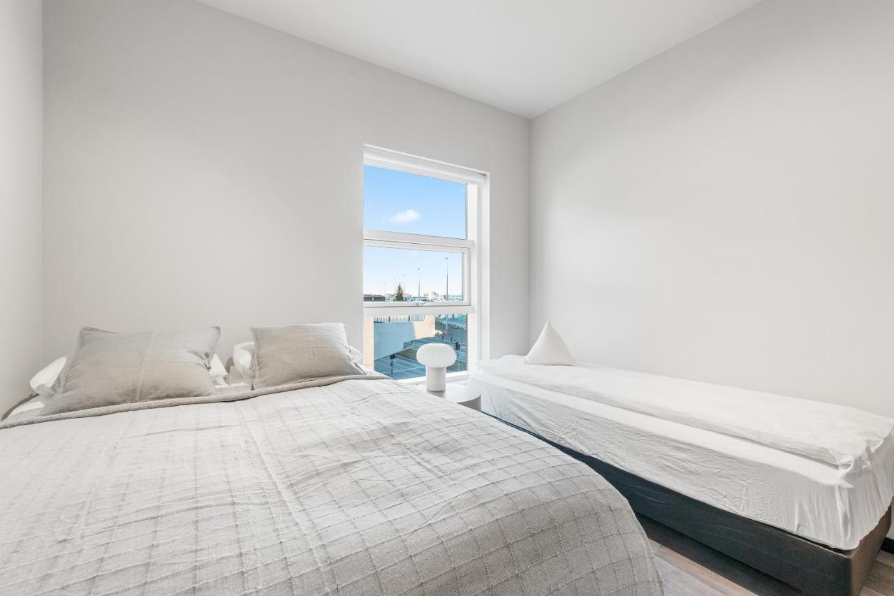 Harbour Lux 3br & 2ba In The Heart Of The With Free Parking * Reykjavík