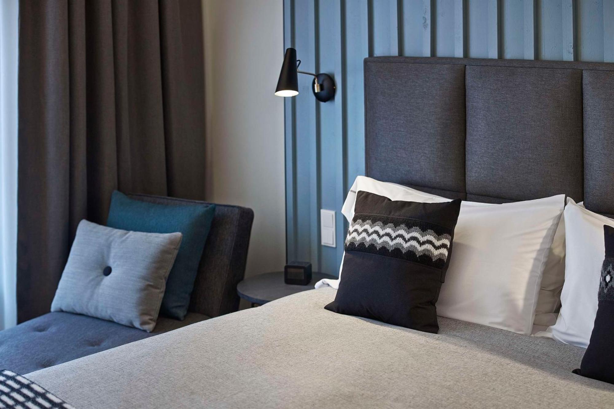 Canopy By Hilton City Centre 4*