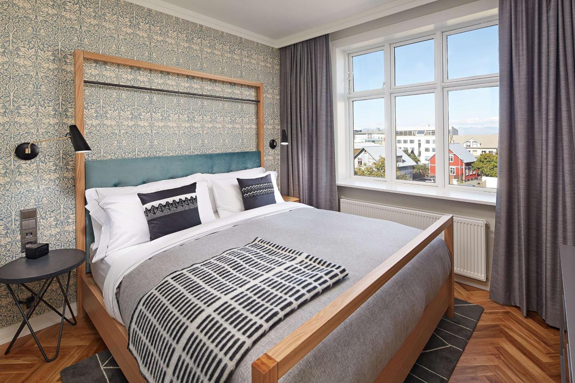 Hotel Canopy By Hilton City Centre 4*