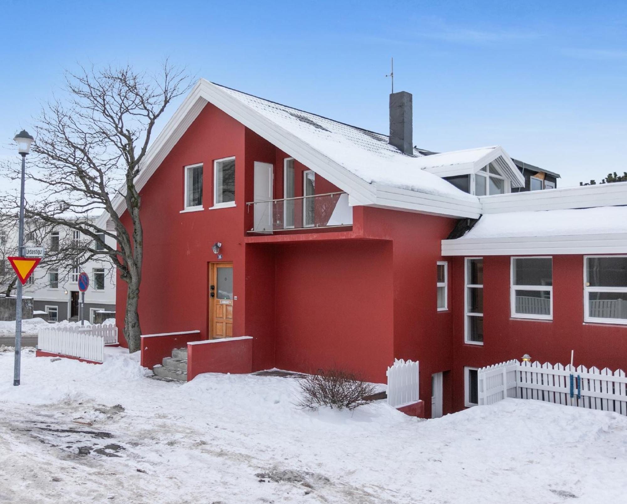 U16 By In Iceland * Reykjavik