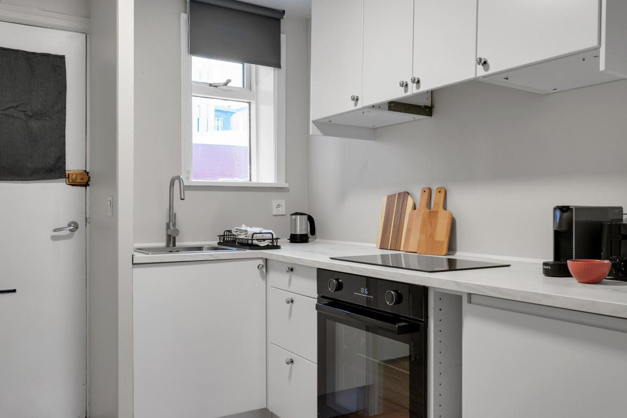 U16 By In Iceland Apartment *