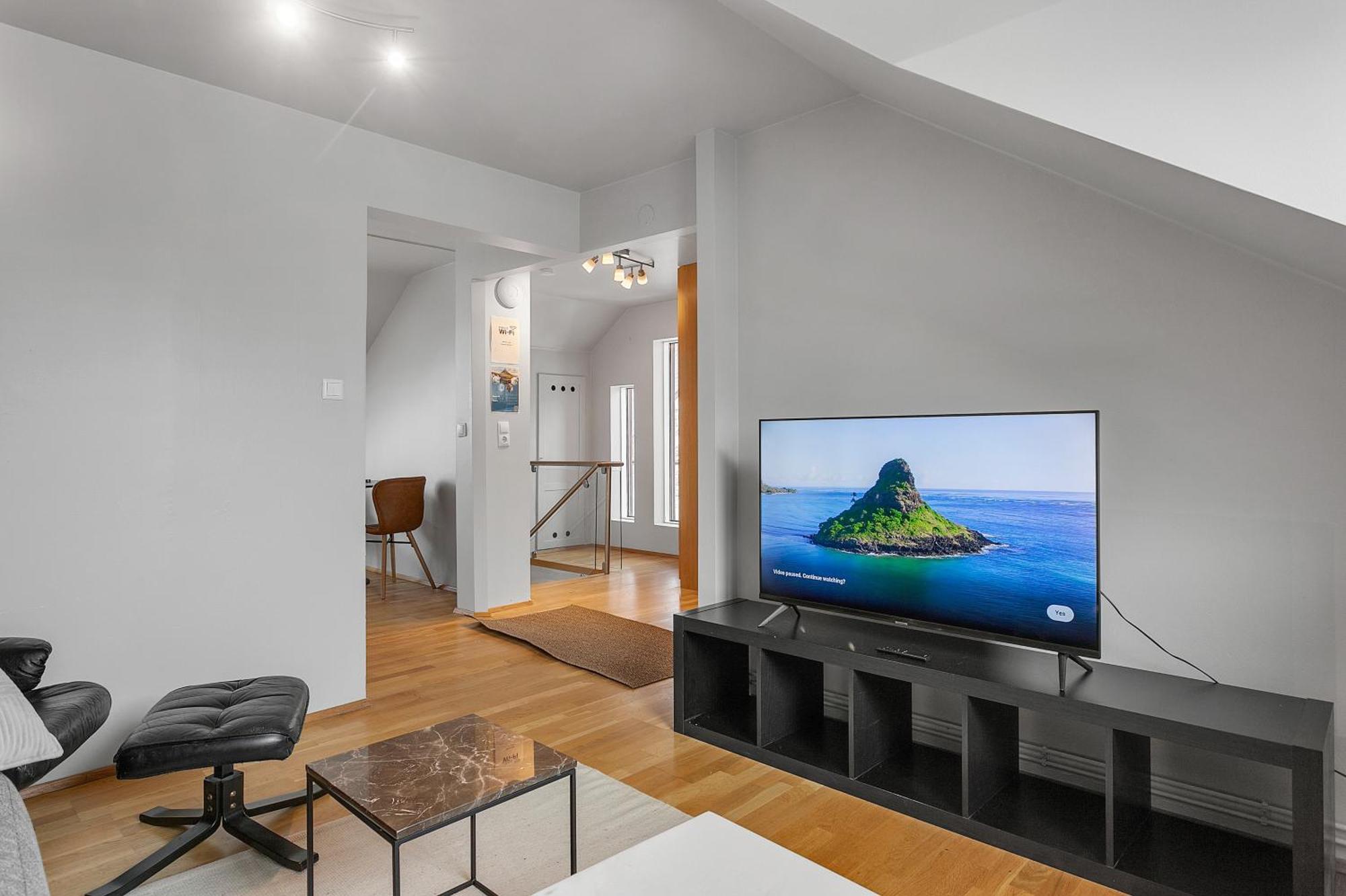U16 By In Iceland Apartment