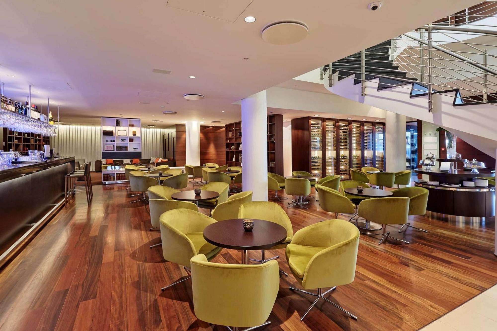 Hotel Hilton Nordica 4*