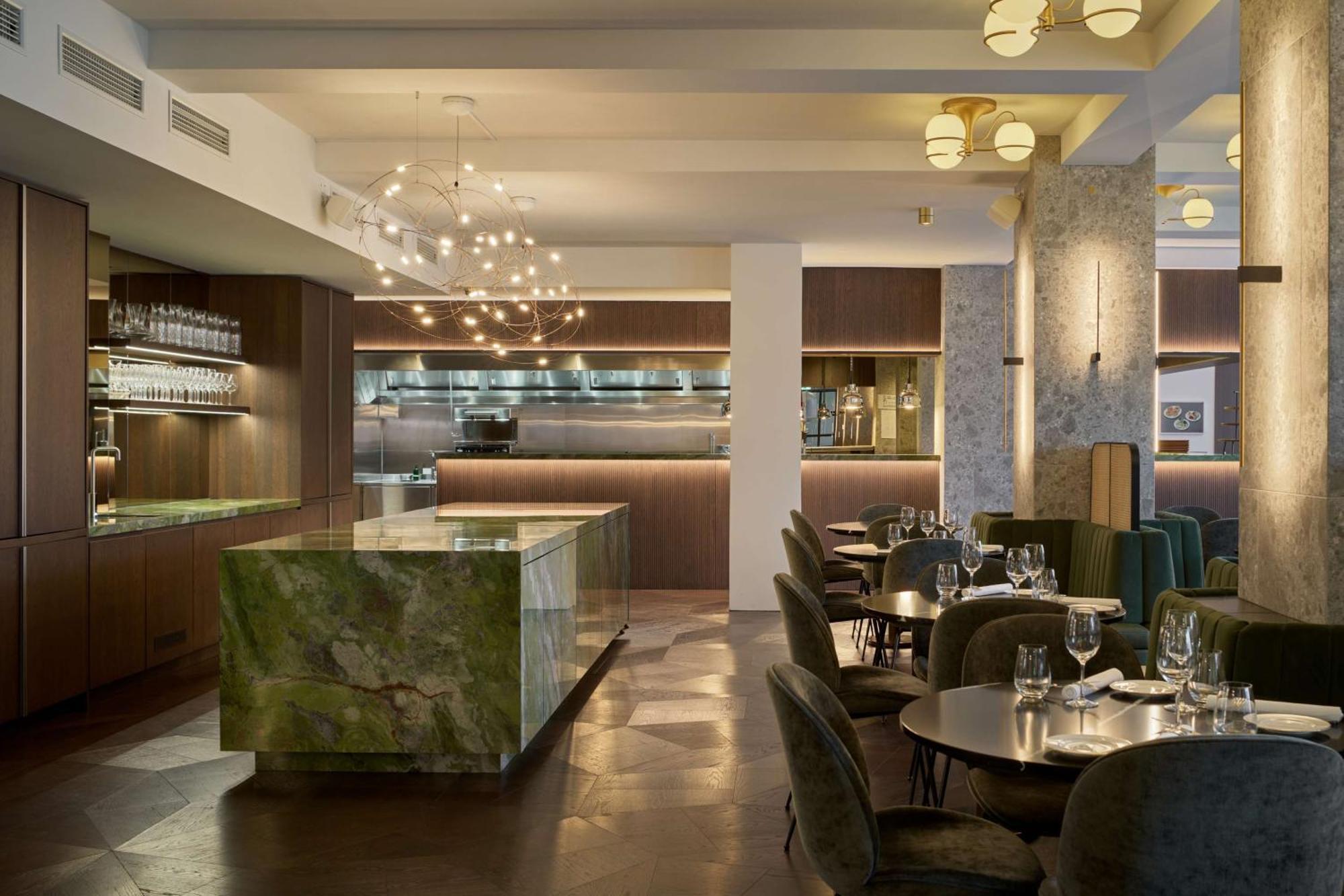Iceland Parliament Hotel, Curio Collection By Hilton 4* Reykjavík