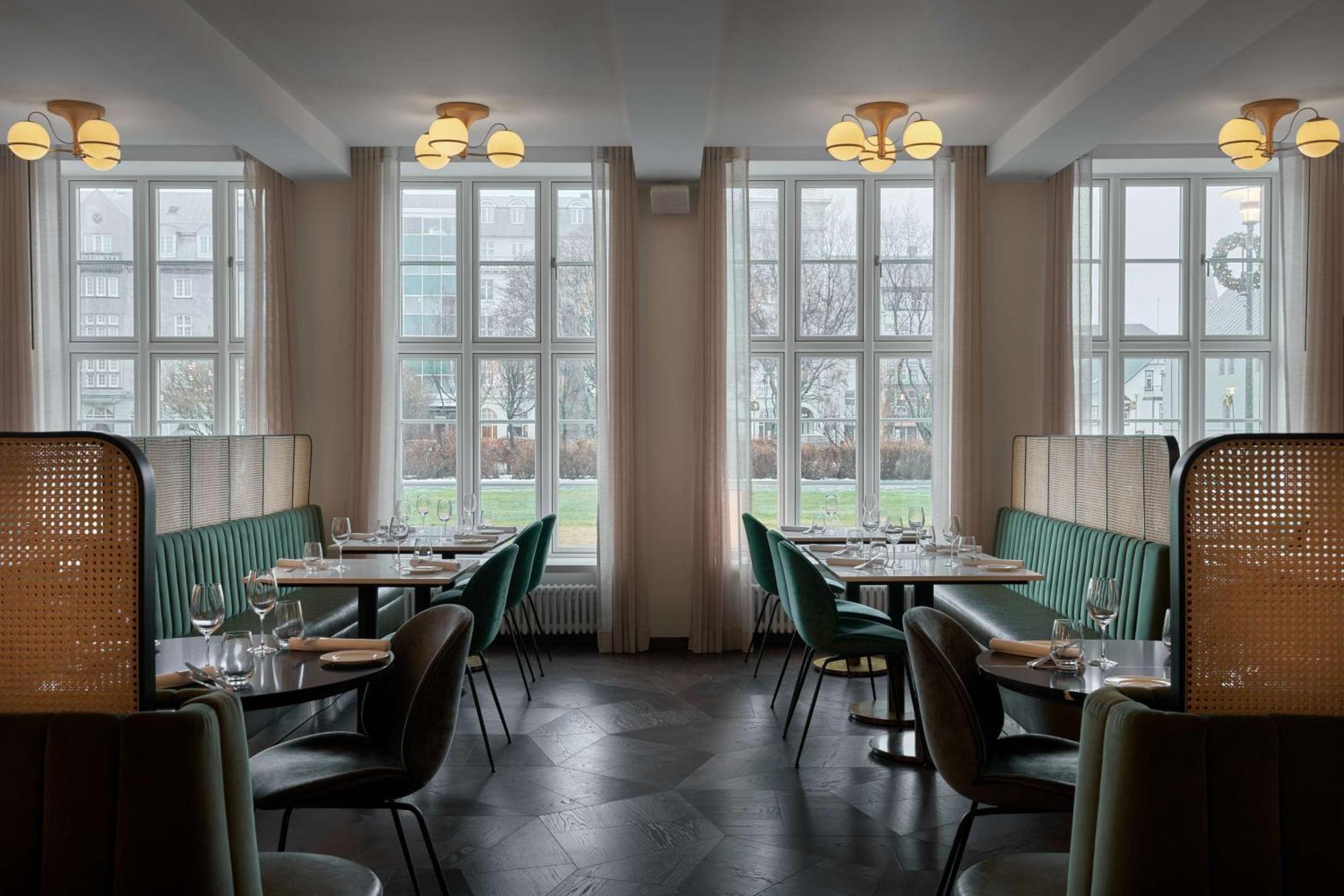 Iceland Parliament Hotel, Curio Collection By Hilton Reykjavík