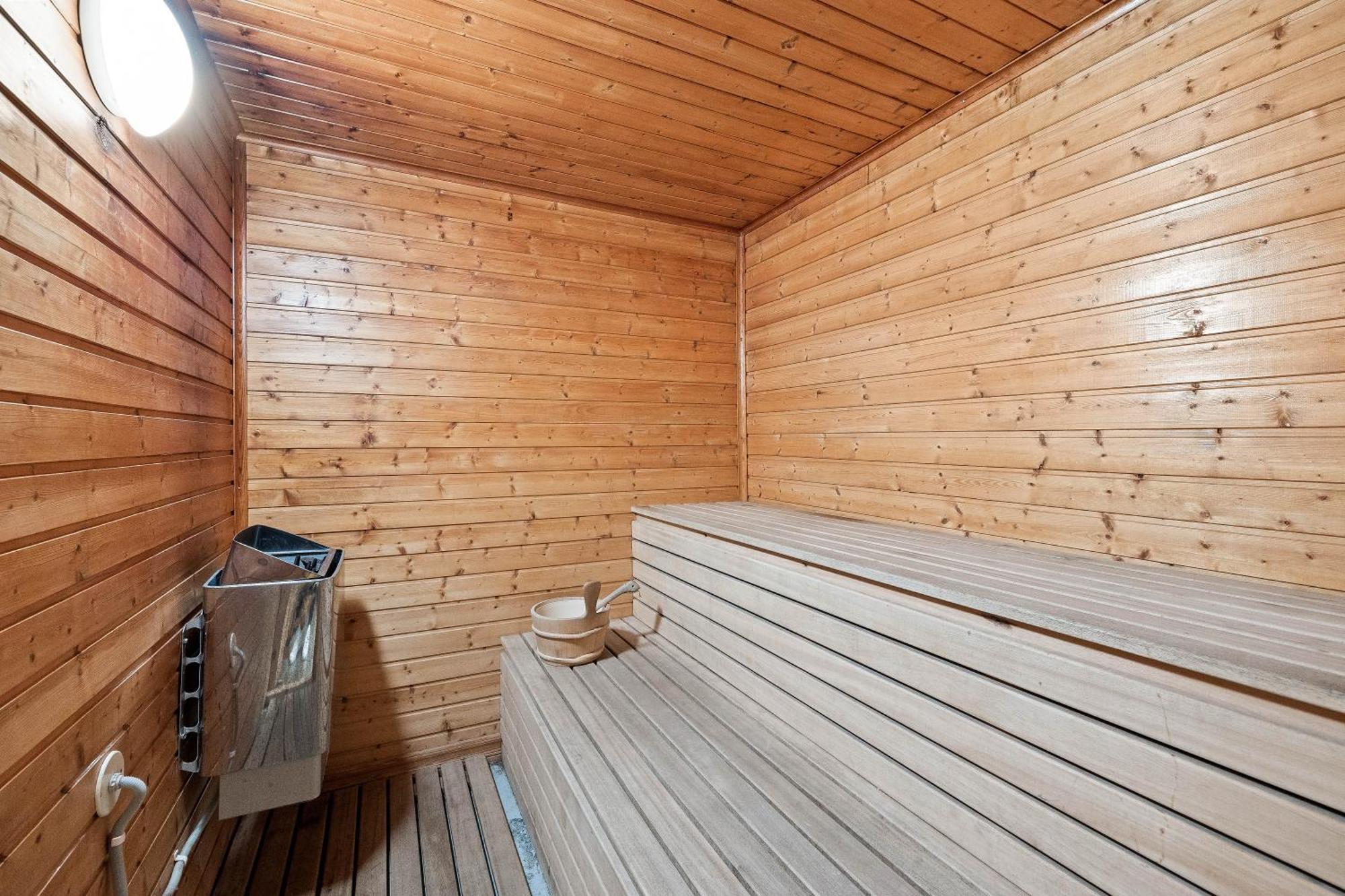 Massive In Downtown With A Sauna *