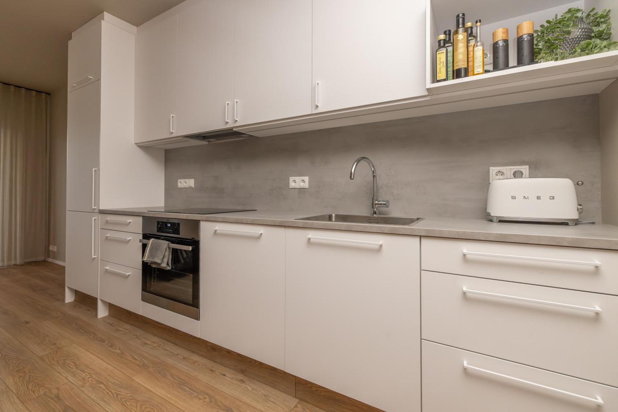 Modern Flat In Reykjavik, Ulfarsardalur
