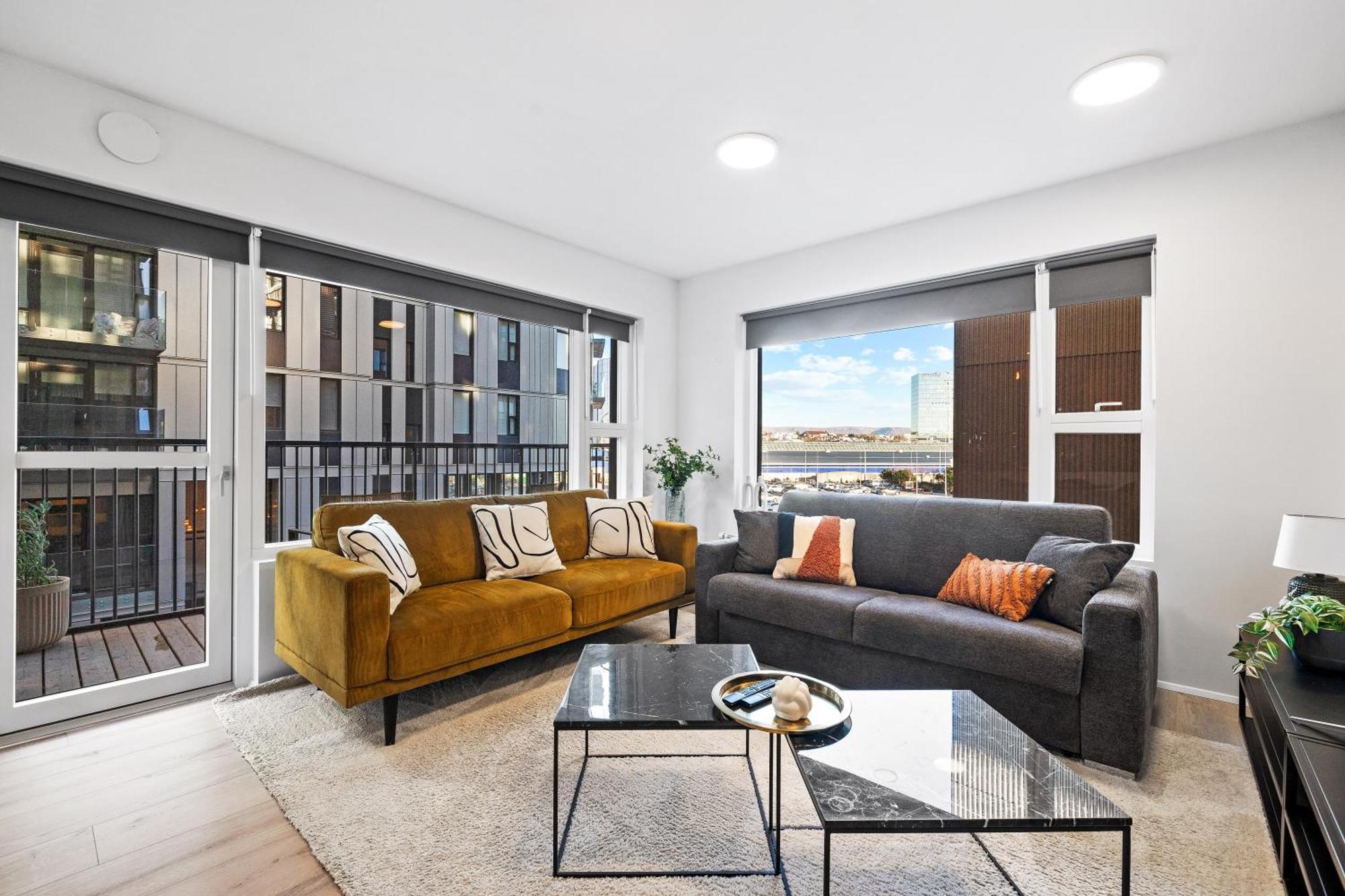 New Near Smaralind Mall With Private Parking * Reykjavik