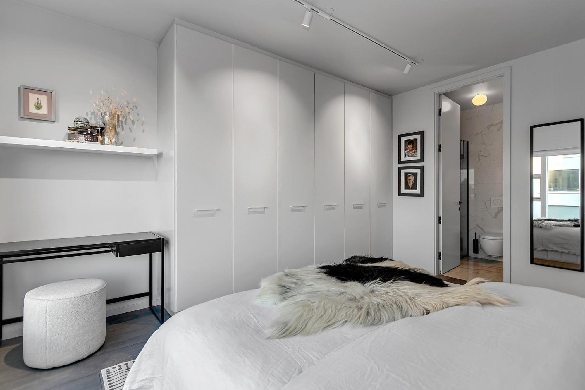 Sunny - Harbour View Apartment *