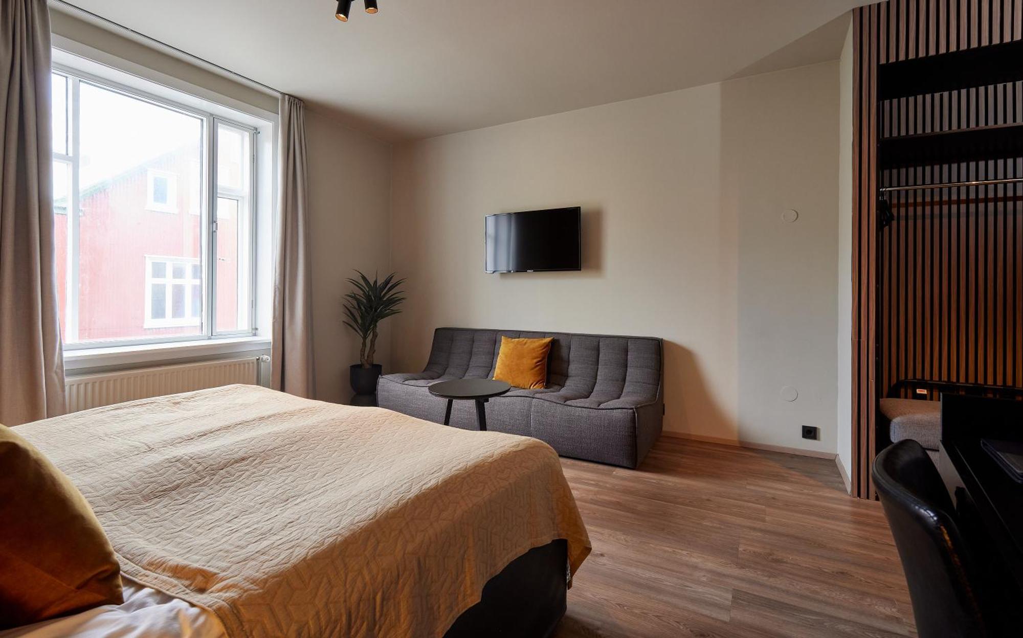 Hotel Fron 3*