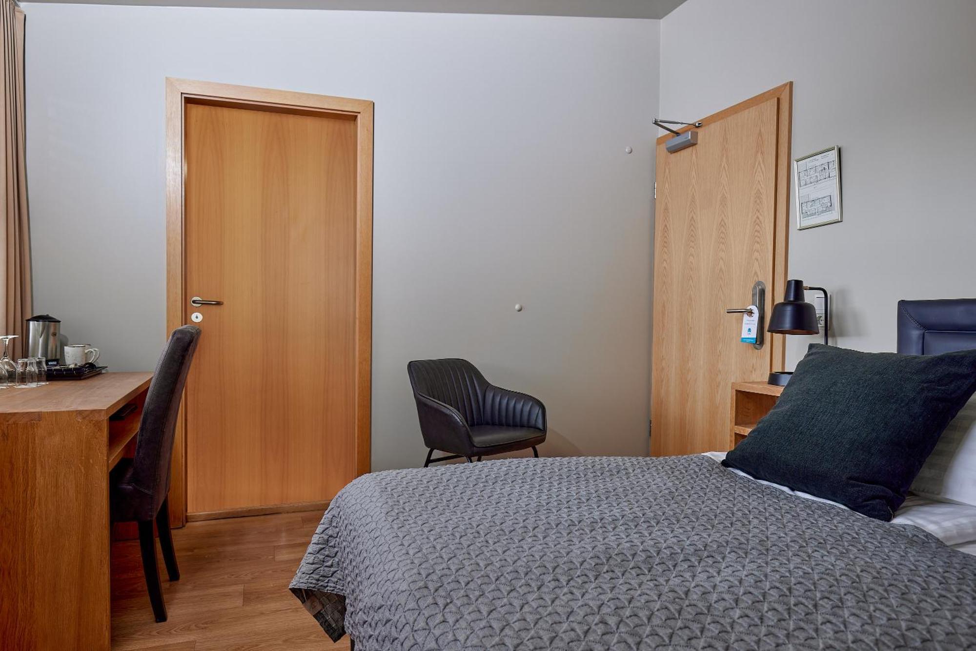 Fron Hotel