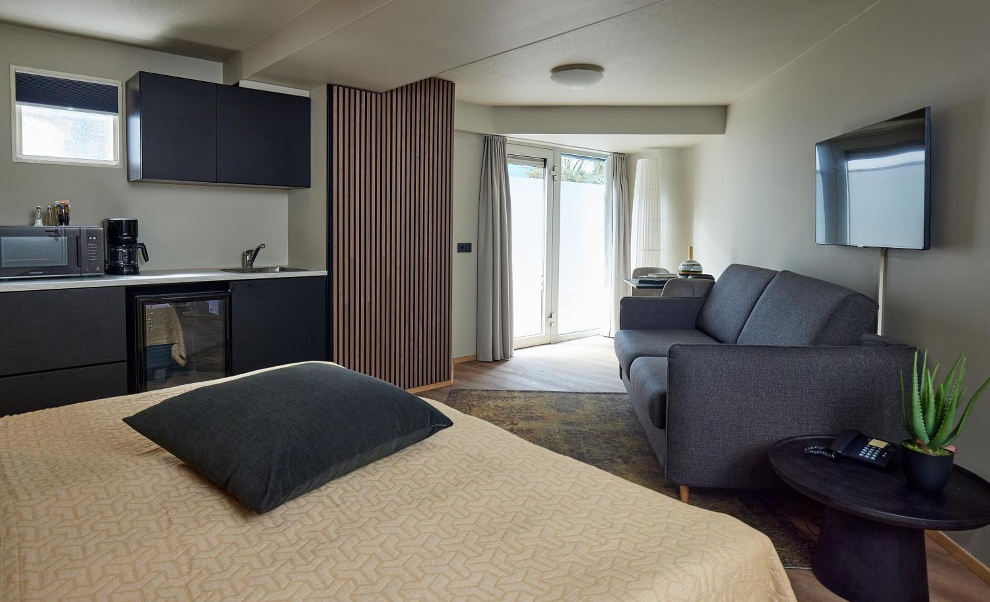 Fron Hotel