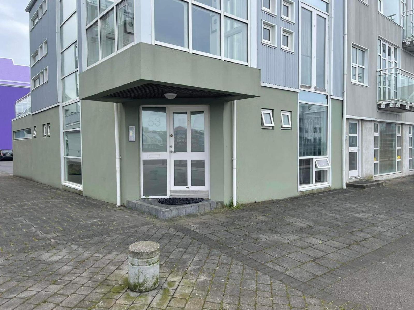 With Ocean View * Reykjavik