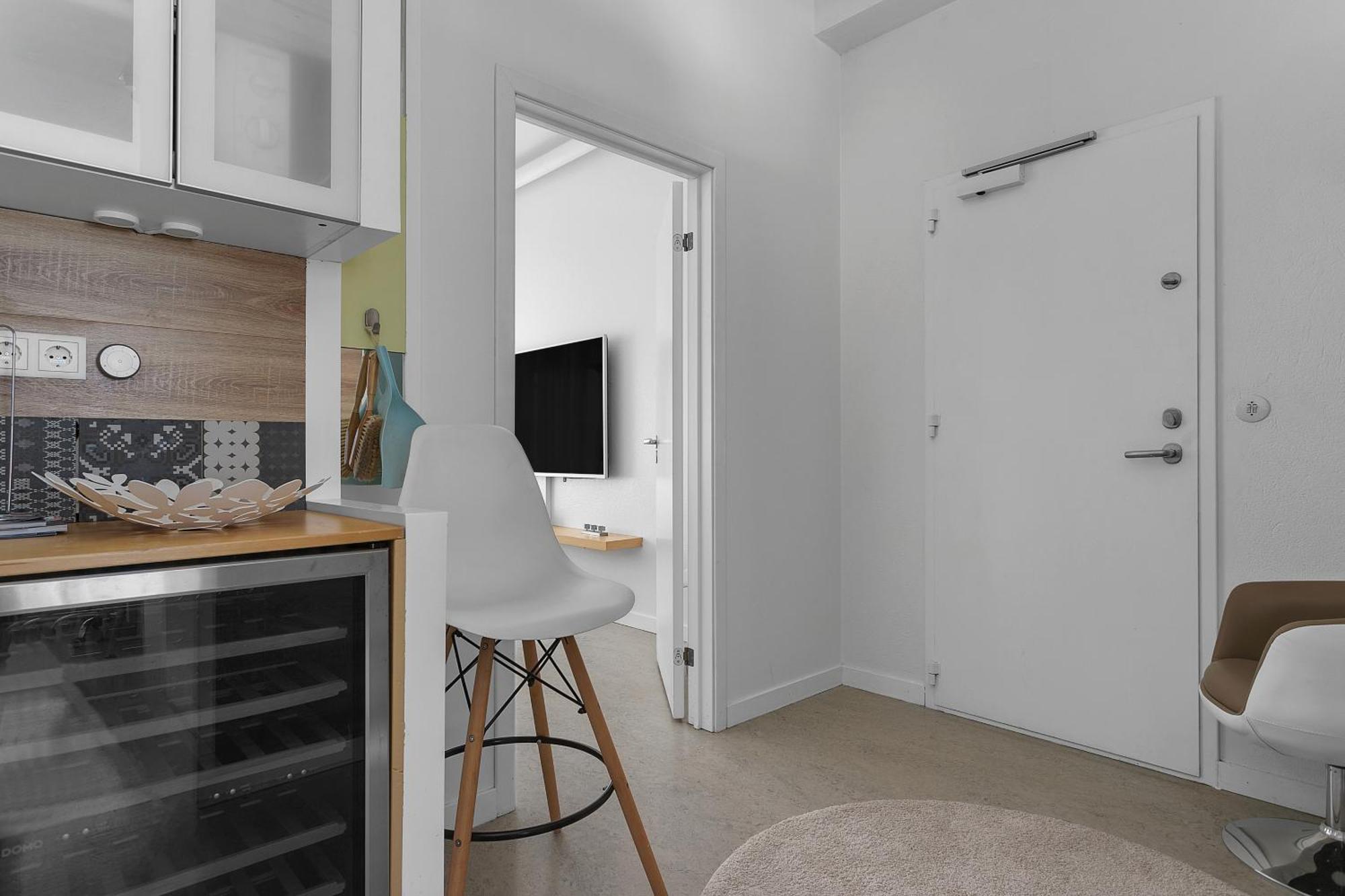 3br Center - Mountain View & Free Parking Apartment *