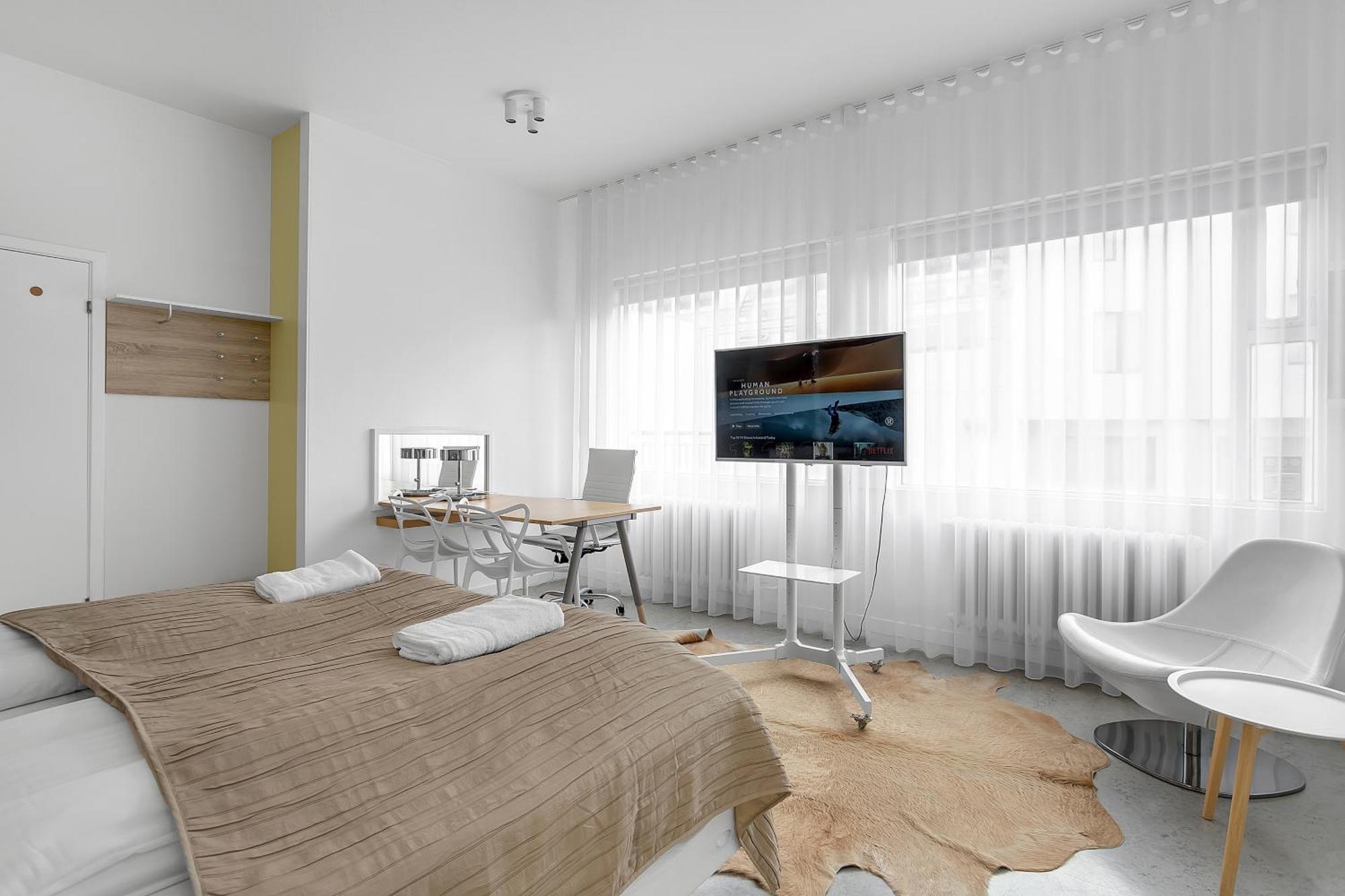 Apartment 3br Center - Mountain View & Free Parking *