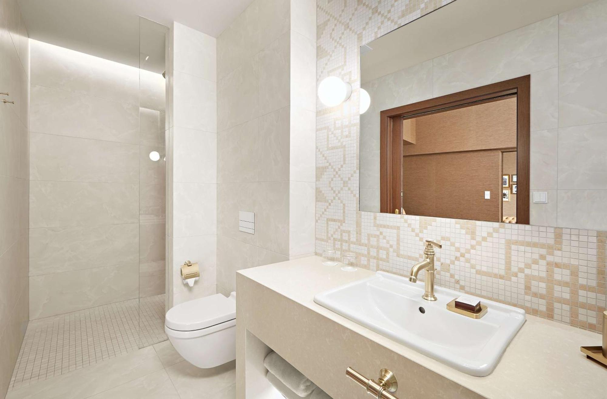 Konsulat Hotel, Curio Collection By Hilton 4*