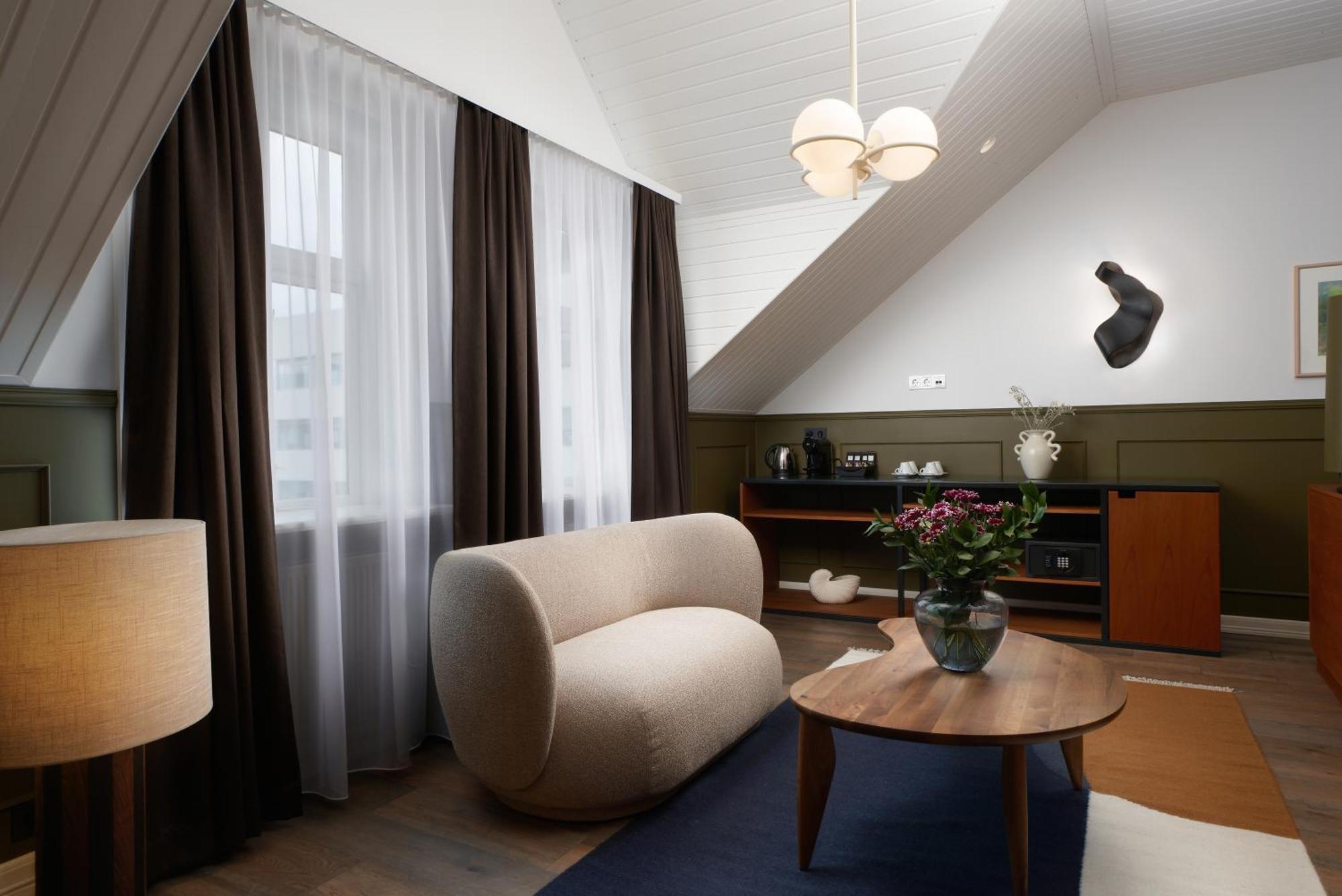 Alda Hotel 4*