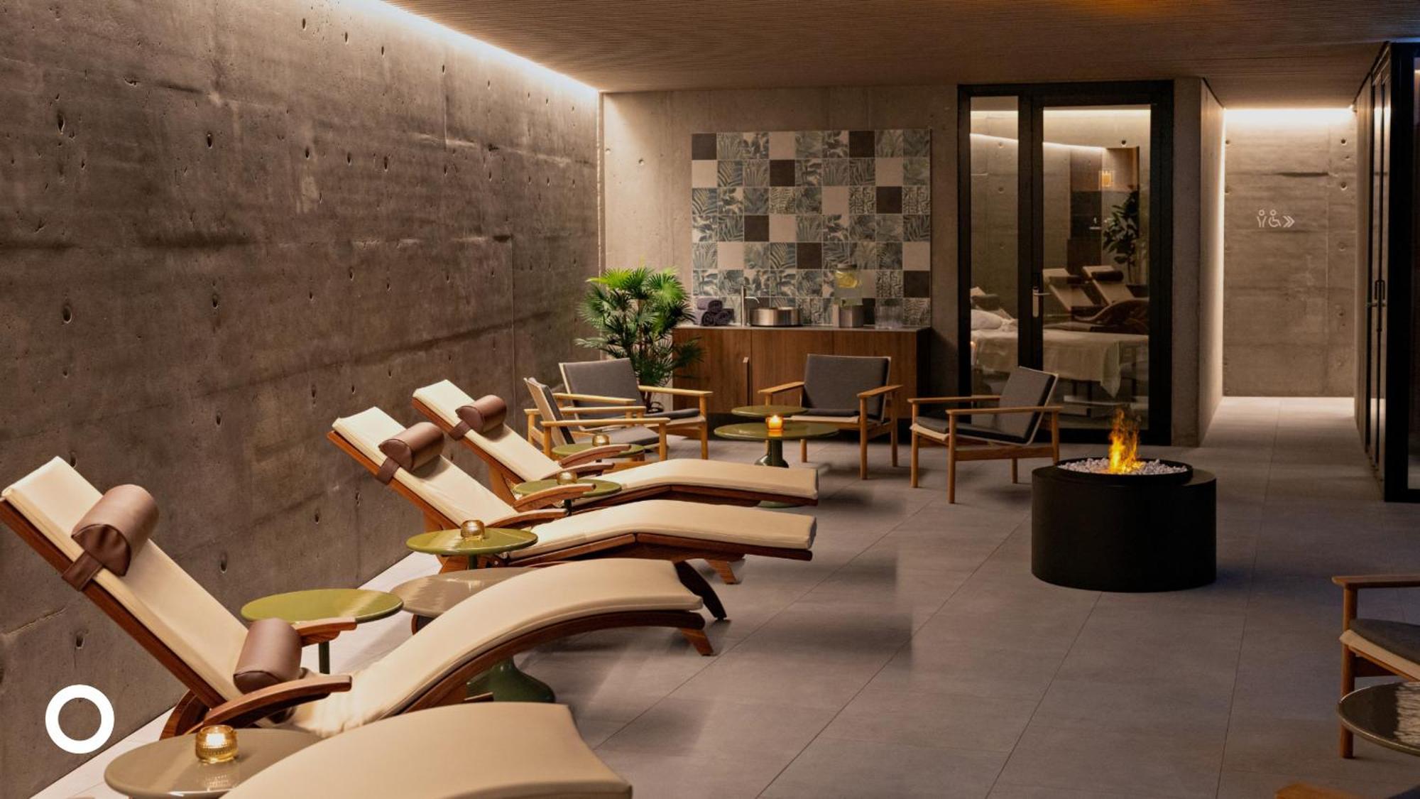 Grandi By Center Hotel 4*