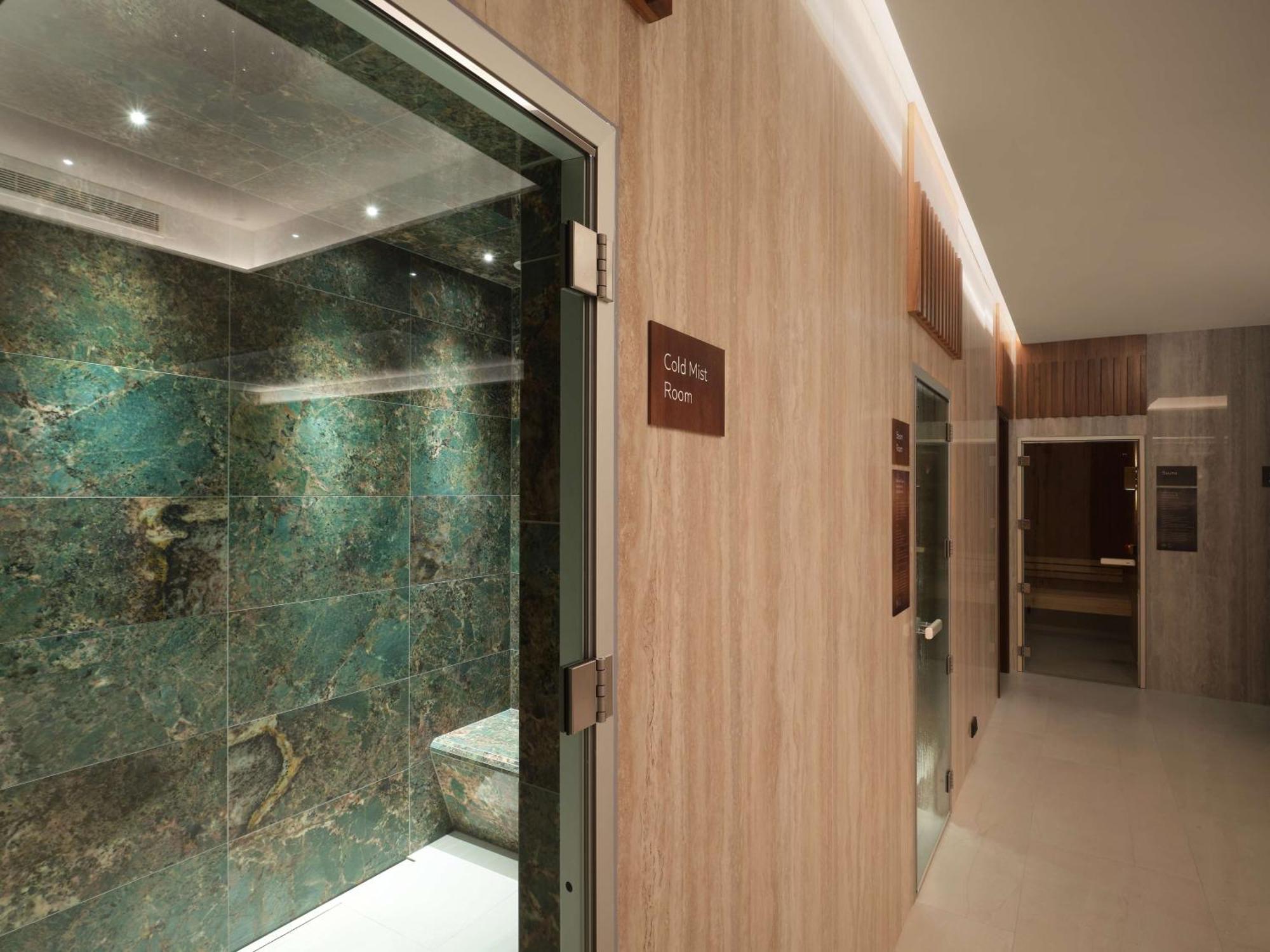 Hotel Iceland Parliament Hotel, Curio Collection By Hilton