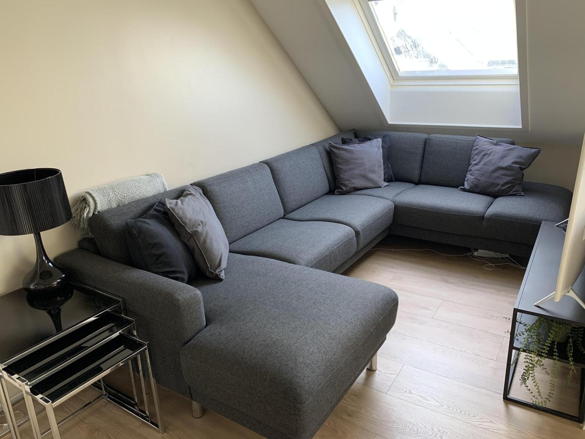 Great 8 Person House Free Use Of Car! *